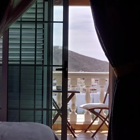 La Colina Отель 4*